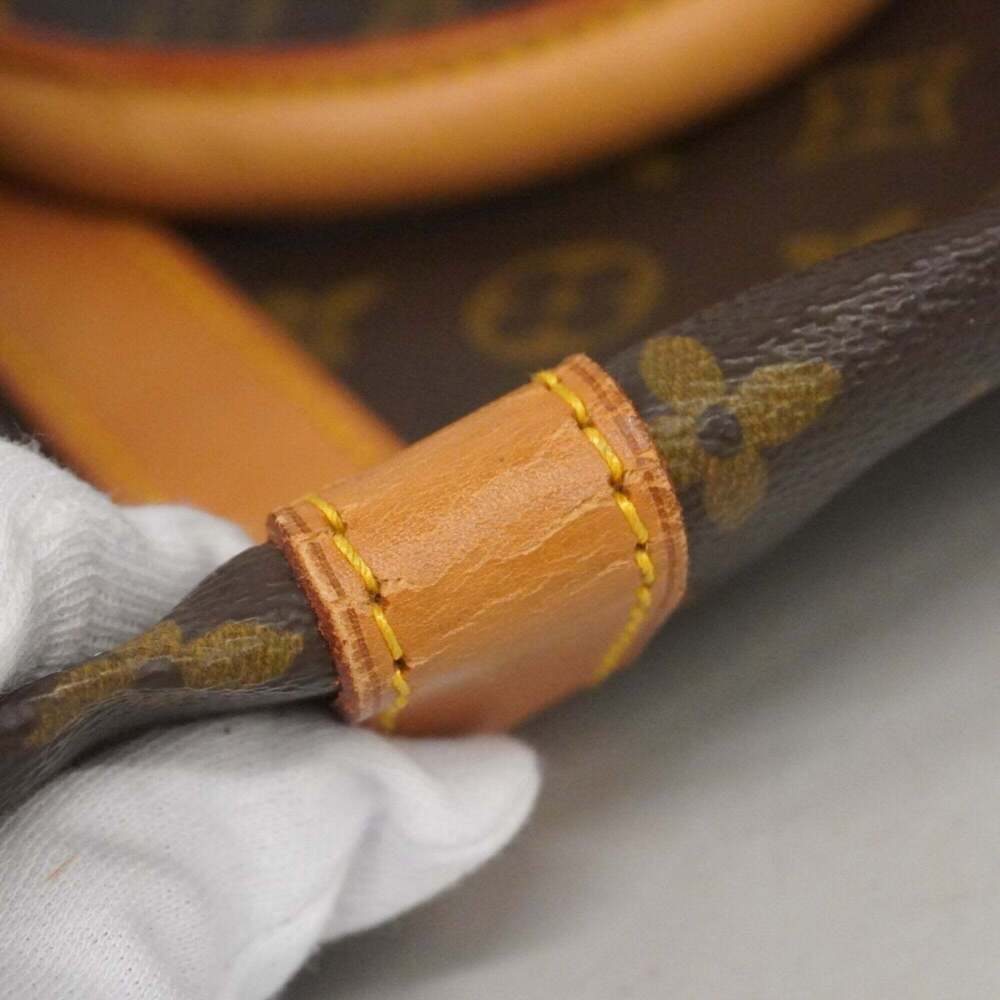 LOUIS VUITTON Brown Monogram Keepall 60 Boston Bag - Picture 7 of 12